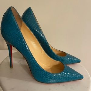 CHRISTIAN LOUBOUTIN Turquoise pumps & Polish!